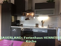 SAUERLAND FERIENPARK : Ferienhaus HENNESEE- KCHE